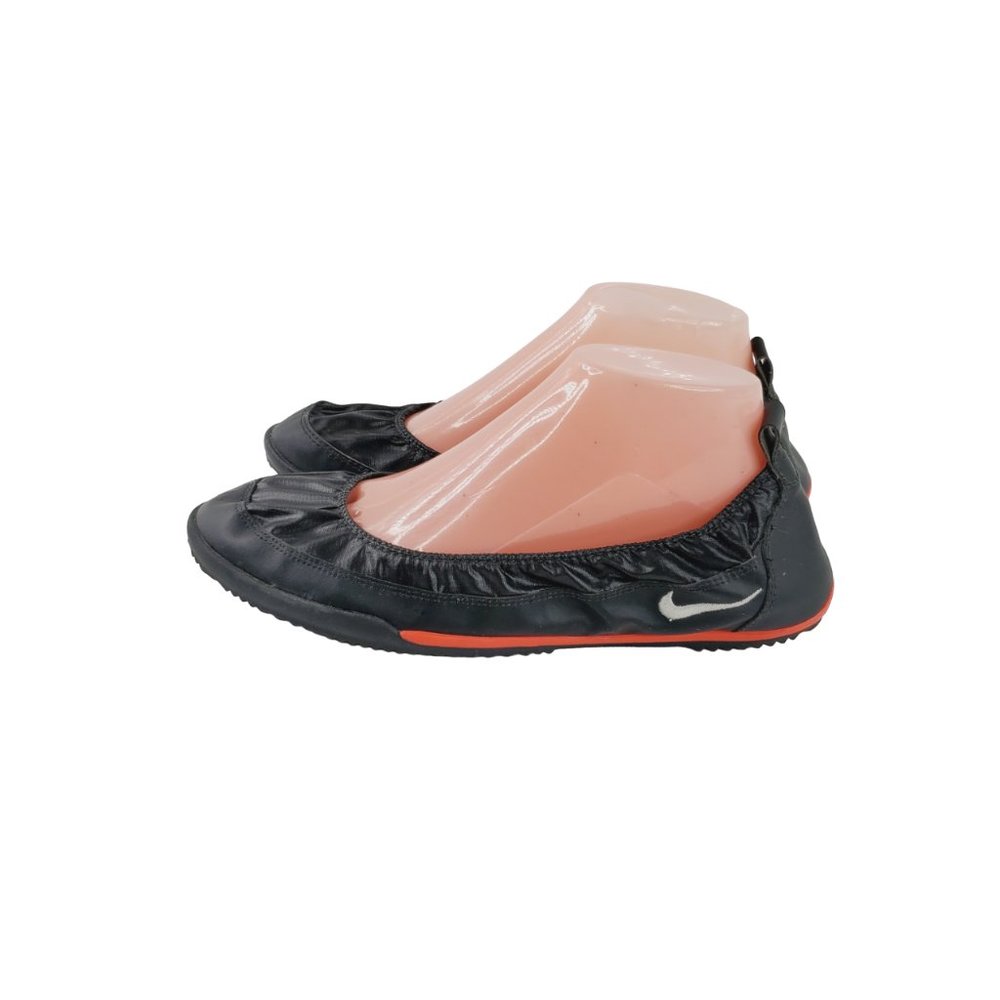 Nike Women's Black Tenkey 429888-004 Athletic Slip On Ballet Flats Size 9